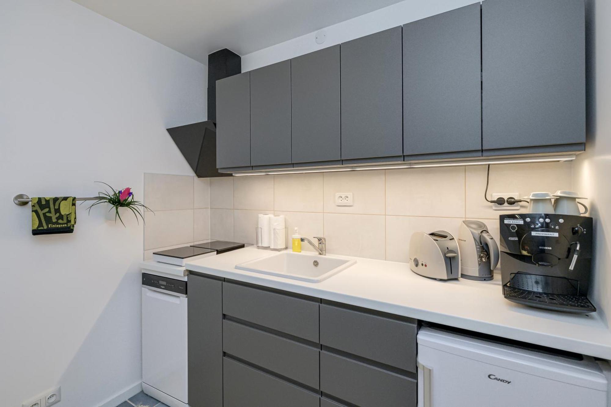 Tallinn Old Town Romantic Apartment Экстерьер фото