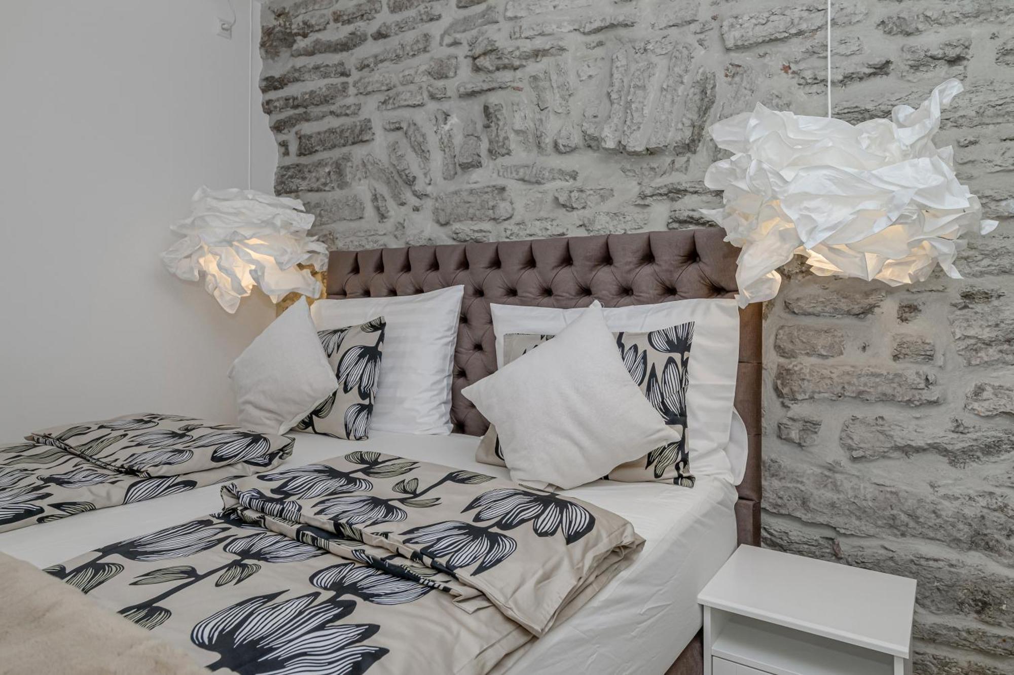 Tallinn Old Town Romantic Apartment Экстерьер фото