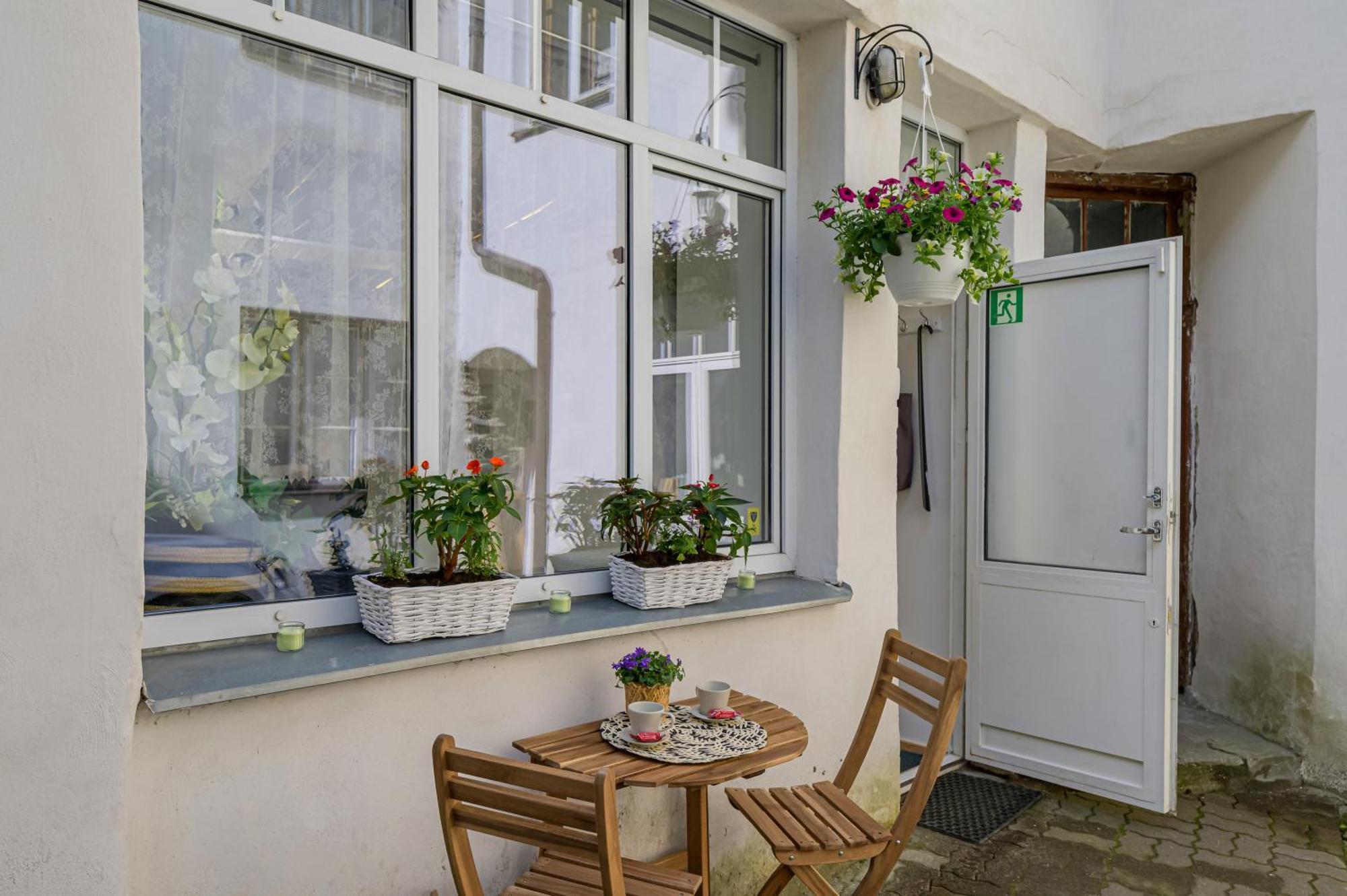 Tallinn Old Town Romantic Apartment Экстерьер фото